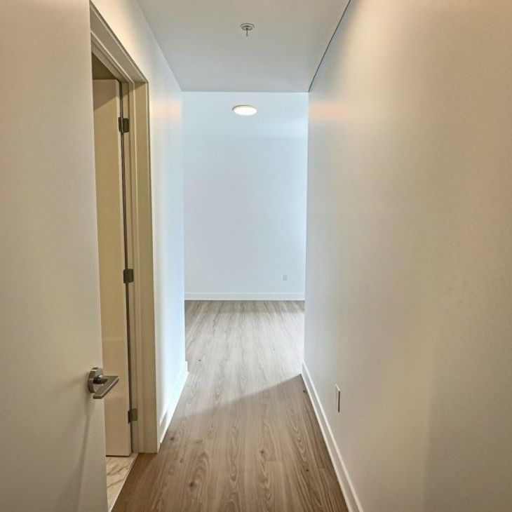 5070 Rue Paré, app.712, H4P 1P4, Montréal - Photo 1