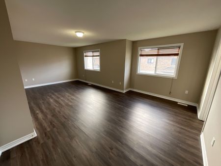 For Lease - 54 Kindy Street, Markham, Ontario - Photo 3