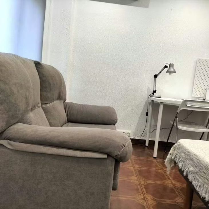 Calle Santos Justo y Pastor, Valencia, Valencian Community 46022 - Photo 1