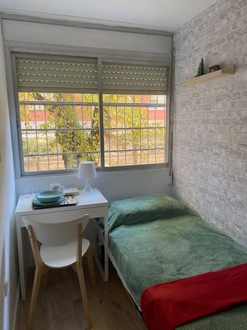 Calle del Corregidor Señor de la Elipa, Madrid, Community of Madrid 28030 - Photo 5