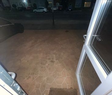 Room in a Shared House, Petwort Drive, LE3 - Photo 5