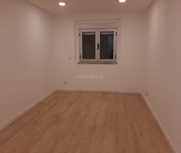 Apartamento T2 para arrendar na Torre da Marinha, Seixal - Photo 5