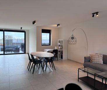 Ruim halfopen appartement met terras in Geluwe. - Foto 2