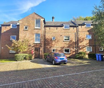 Tarvin Avenue, Heaton Chapel, Stockport, SK4 - Photo 3