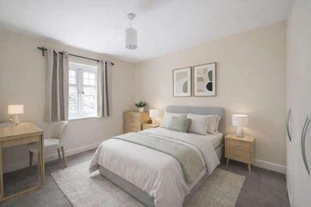 Newman Road, Horley, RH6 - Photo 4