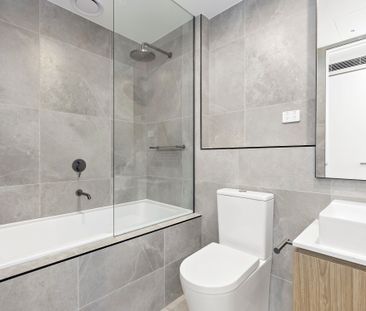 New Two Bedroom, Two Bathroom Apartment - Photo 5