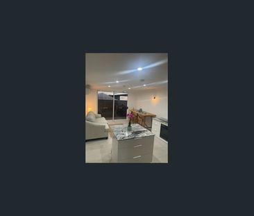 3 Primrose Street, North Ward, Qld 4810 - Photo 2