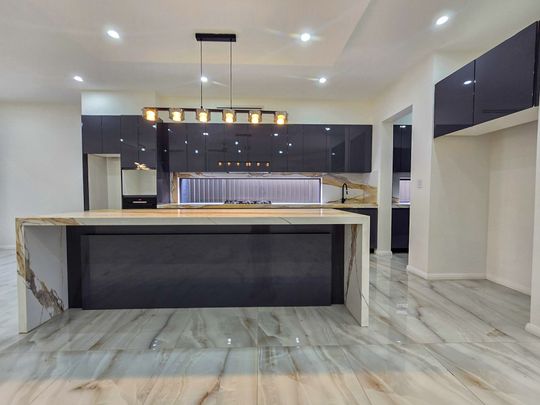 Custom-Built Luxury Living - Photo 1