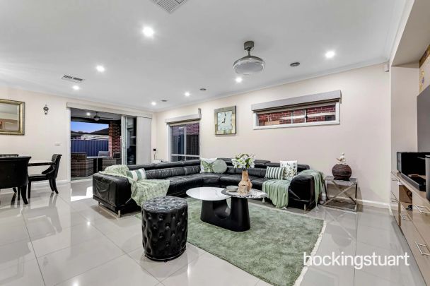 GREAT FAMILY HOME IN WOLLERT - Photo 1