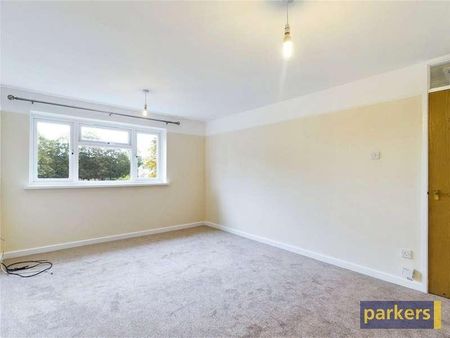 Shackleton Way, Woodley, Reading, Berkshire, RG5 - Photo 5