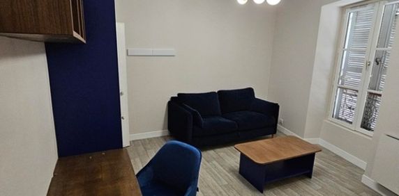 Location Appartement 1 pièce 27m² ORLEANS 45000 - Photo 2