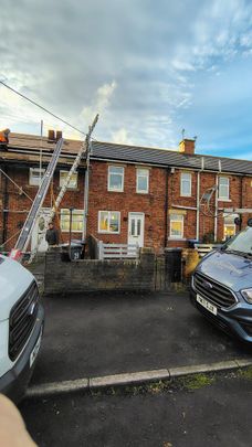 2 bedroom terraced house to rent - Photo 1
