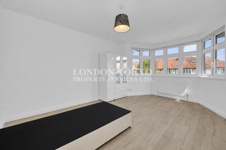 Hervey Close, N3, London - Photo 3