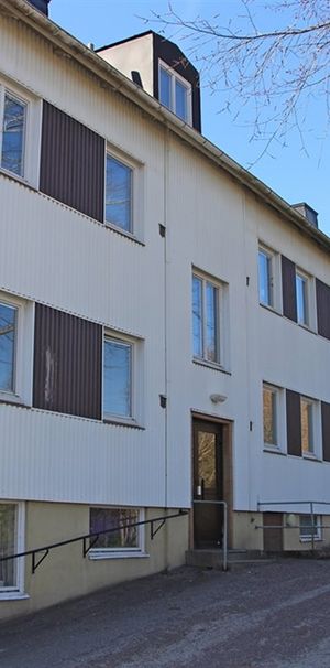 Vingåkersvägen 6 B - Foto 1