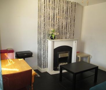 Parkgate Crescent, Belfast, BT4 1EU - Photo 1