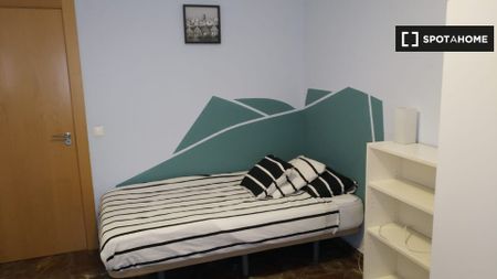 zaragoza, Aragon 50010 - Photo 3