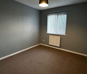 2 bedroom semi-detached house to rent - Photo 4