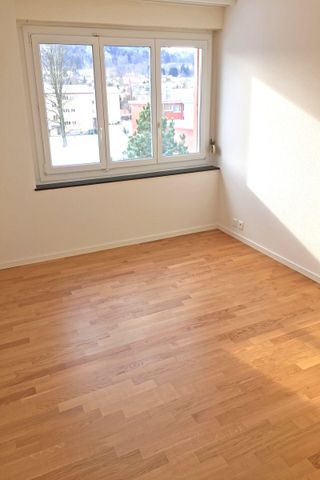 Modern and bright apartment in Regensdorf - Photo 5