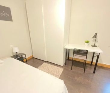 Calle de Martín de Vargas, Madrid, Community of Madrid 28005 - Photo 3