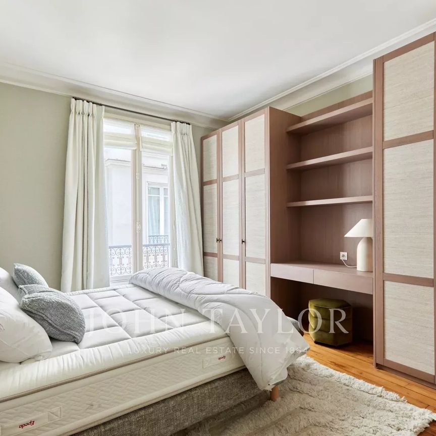 Appartement à louer Paris 6Ème - Odéon, Paris Rive Gauche, France21 000 EUR / Mois - Photo 1