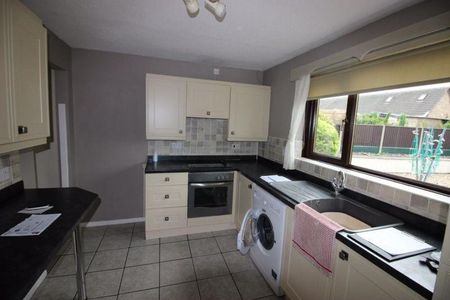 2 bedroom apartment to rent - Photo 4