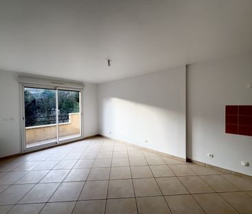 Appartement 2 Pièces + cave + parking en sous-sol - Photo 4