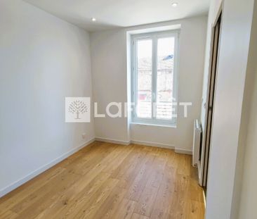 House - Photo 2
