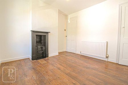 2 bedroom terraced house to rent - Photo 2