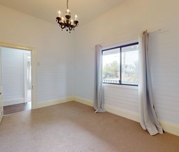 160 Lindsay Street, Hamilton NSW 2303 - Photo 6