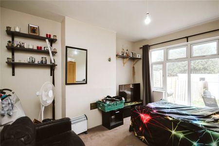 Vassall Road, - Photo 2