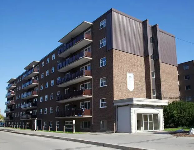 85 & 89 Willow Road Apartments | 85 & 89 Willow Road, Guelph - Photo 1