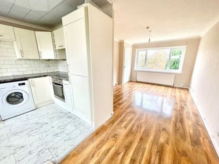 Alloway Drive, Newton Mearns, G77 5TG - Photo 3