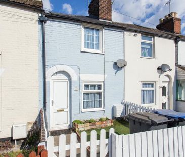 2 bedroom terraced house to rent - Photo 6