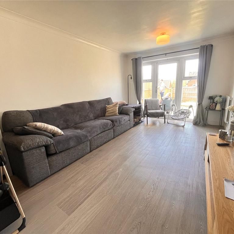 2 bedroom bungalow to rent - Photo 1