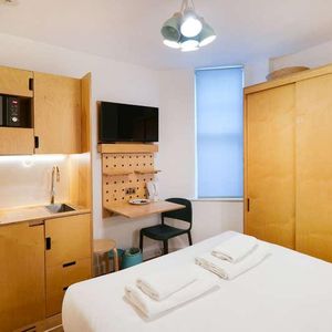 Philbeach Gardens, Earls Court, London, SW5 - Photo 2