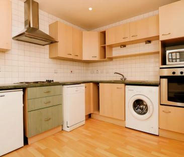 2Bedrooms, 1Bathrooms - Photo 1