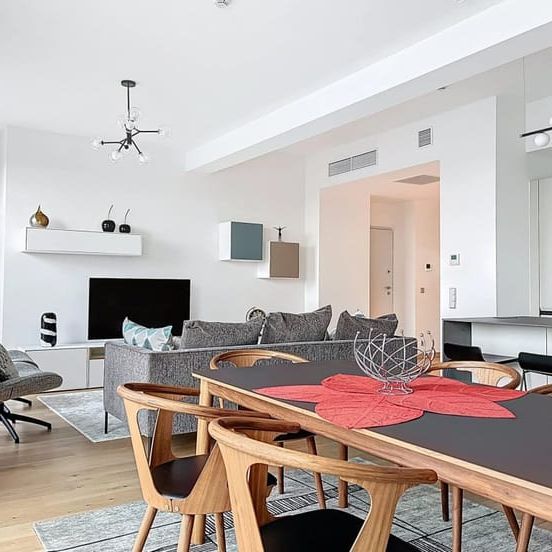 Appartement te huur - Photo 1