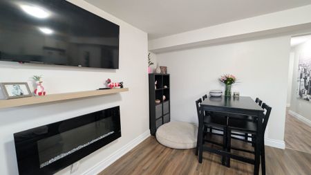 Modern 2 Bedroom Lower Unit In St. Catharines! - Photo 2