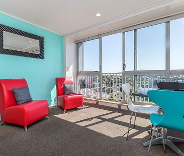 Funky Zest Apartment - Photo 4