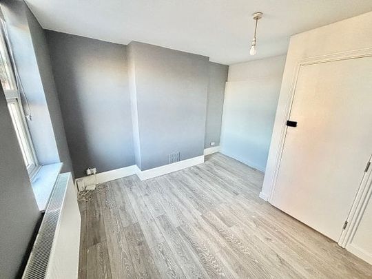 Woodford Road, London, E7, Property for rent - Photo 1