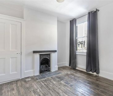 3 bedroom terraced house to rent - Photo 5