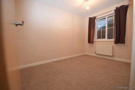 2 bedroom property to rent in Farnborough - Photo 3