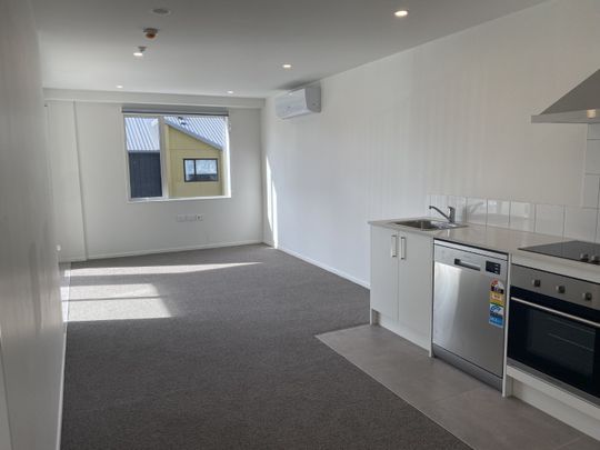 104/28A Eileen Newey Place, Henderson - Photo 1