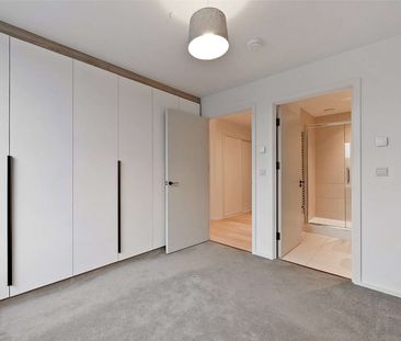 Stunning Modern Two-Bedroom Apartment | Premium Finish | Excellent ... - Photo 4