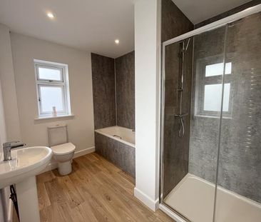 3 bedroom detached house to rent - Photo 2