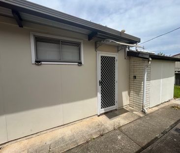 8A Shane Street Colyton - Photo 1