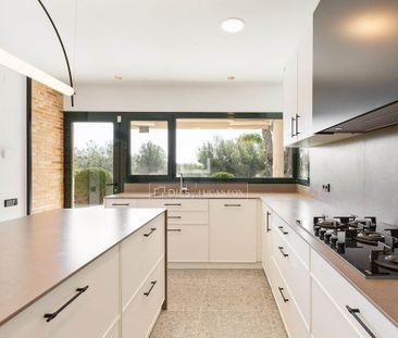 Luxury Villa for rent in Castelldefels, Spain - Photo 5