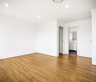 1/30 Napier Street, Rooty Hill NSW 2766 - Townhouse For Rent | Domain - Photo 3