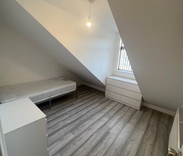 5 Bed Terraced House, Chippinghouse Road, S8 - Photo 6