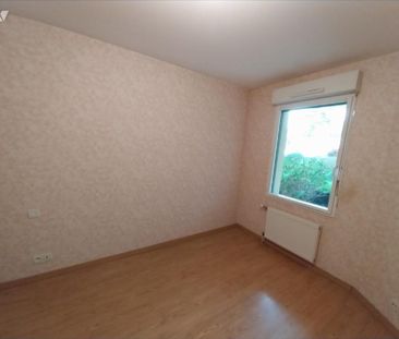 Centre ville, dans quartier résidentiel, appartement de type 3 de 7... - Photo 2